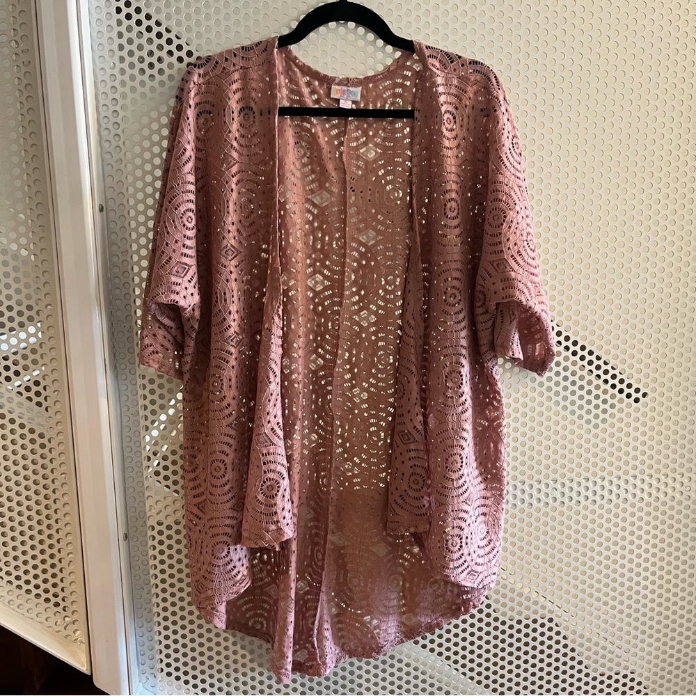 LuLaRoe Lace Cardigan/Coverup Size 4 but can fit larger sizes in Rose GUC